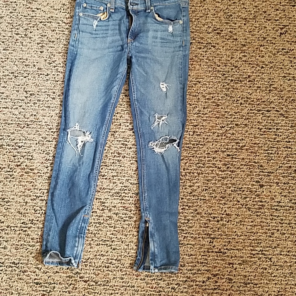 Jean's  capri